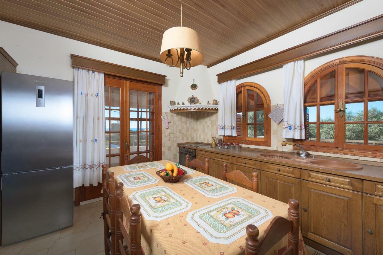 Villa Valasia Gennadi Exterior foto